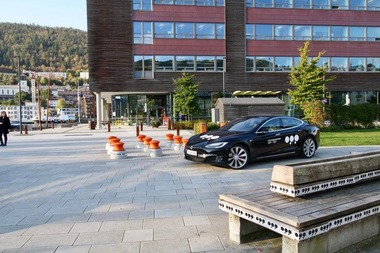 Utenfor Cornerteateret mot Slippen