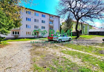 Reality 3-IZB.BYT S BALKÓNOM, HNÚŠŤA - NA PREDAJ ALEBO VÝMENU