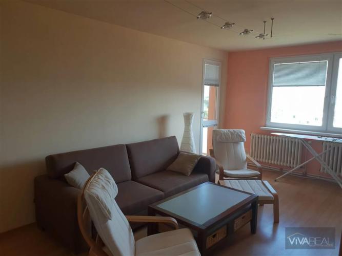 Reality VIVAREAL*  Veľký 4 izbový byt, rekonštrukcia, výmera až 83 m2 + lógia cca 4 m2, Trnava