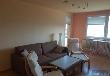 Reality VIVAREAL*  Veľký 4 izbový byt, rekonštrukcia, výmera až 83 m2 + lógia cca 4 m2, Trnava