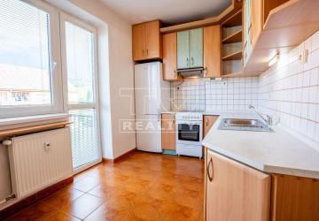 Reality NOVÁ CENA Na predaj 2-izbový byt Nižná, 53m2 - Nová Doba