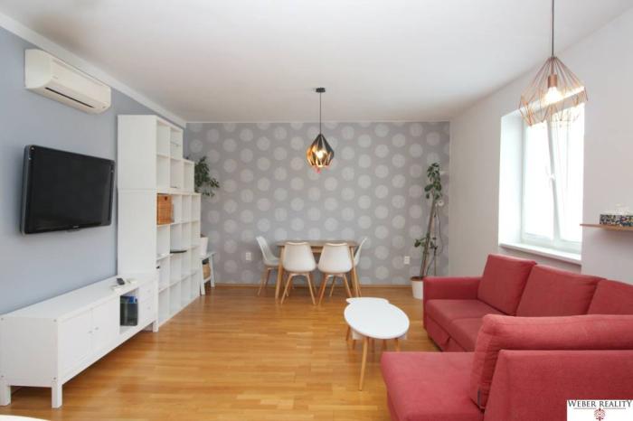 Reality 2-izbový kompletne, moderne zariad.byt v Centre, Medená ul. s balkónom