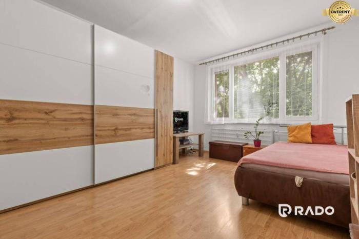 Reality RADO | IBA U NÁS! REZERVOVANÉ! Pekný 3-IZBOVÝ BYT blízko centra, Senec