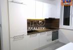 Reality PRIPRAVUJEM DO PONUKY: Veľký 3i byt 80 m² + loggia Vrakuňa
