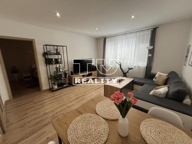Reality 3-IZBOVÝ BYT 68 M2 S BALKÓNOM, DUBNICA NAD VÁHOM