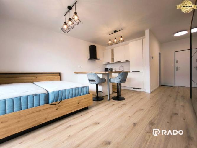 Reality RentHub | Modedrný 1 izbový byt s parkovaním | Rovinka