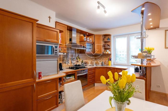 Reality TUreality ponúka na predaj 3-izbový mestský byt s atmosférou o rozlohe 92 m2 !