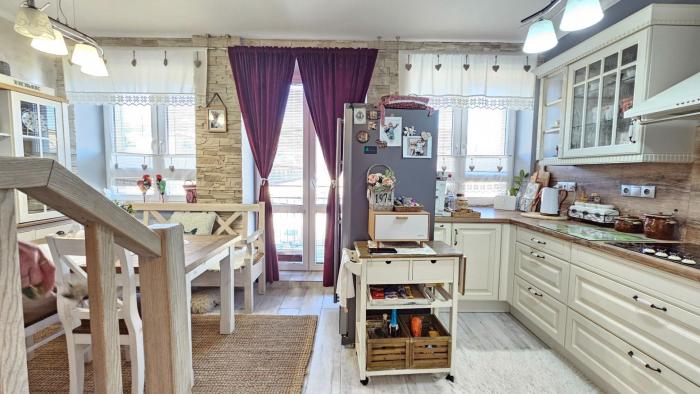 Reality JEDINEČNÝ 3 izbový mezonetový byt s balkónom, 75 m2, Prešov