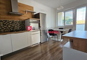 Reality Priestranný 3-izbový Byt na PREDAJ!