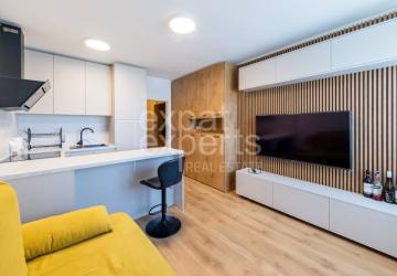 Reality Krásna, dizajnová garsónka 21m2, s balkónom, pri jazere Štrkovec