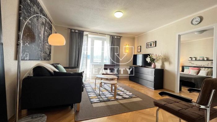 Reality Luxusný 2-izbový byt s balkónom, garážovým státím a pivnicou, Bratislava - Ružinov, 54,71 m