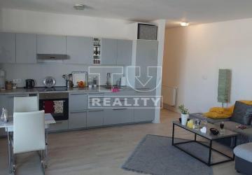 Reality Rezervované: Investičný veľký jednoizbový byt, 62 m2, sídlisko Noviny s parkovacím miestom