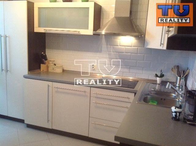 Reality NOVOSTAVBA 2i byt 55 m² + loggia, Rača