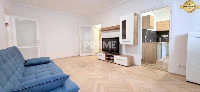 Reality MODERNÝ 2i byt, REKONŠTRUKCIA, BALKÓN, LOGGIA, Narcisová ulica,Ružinov