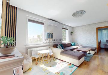 Reality PREDAJ, 4-Izbový byt Slnečná,loggia a balkón Banská Bystrica