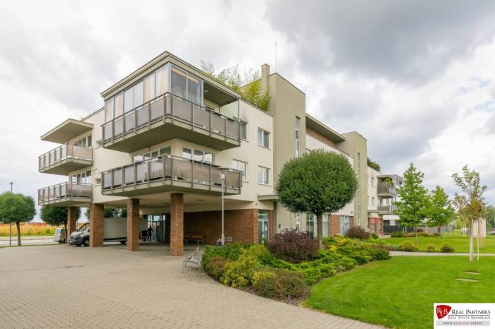 Reality REB.sk,Predaj veľký 3 izbový byt, 92 m2, Smaragdová , Jarovce, terasa