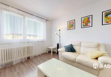 Reality REZERVOVANÉ | RADO | ZARIADENÝ 2 IZBOVY BYT 52m2 | DUBRAVKA