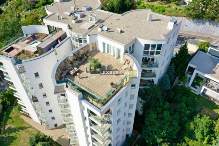 Reality LEXXUS | 4i PENTHOUSE s veľkou terasou, BA IV., Matejkova ul., 250 m2