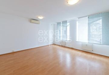 Reality Príjemný 4i byt 145 m2, A/C, s terasou a 2x parkovaním, top lokalita