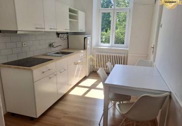 Reality Prenájom nezariadený 3,5 izbový byt, Leškova ulica, BA I. Staré Mesto