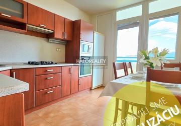 Reality Predaj, trojizbový byt Prievidza, Sídlisko Zapotôčky, P. Dobšinského - EXKLUZÍVNE HALO REALIT