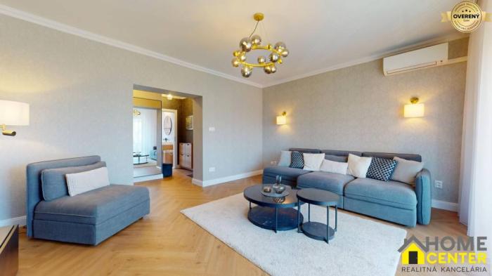 Reality PRENÁJOM 3 izbový, nadštandartný byt s balkónom a garážou v centre