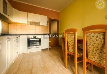 Reality Prenájom, trojizbový byt Považská Bystrica, Rozkvet