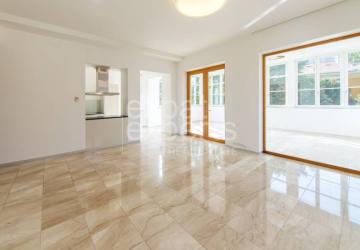 Reality Veľký 3i byt 132m2, so zimnou záhradou a parkovaním, HLBOKÁ RESIDENCE