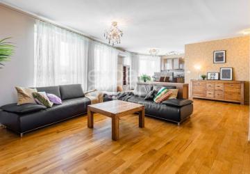 Reality REZERVOVANÉ Výnimočný 4i mezonet 147m2, 2x terasa, parking, EDEN PARK