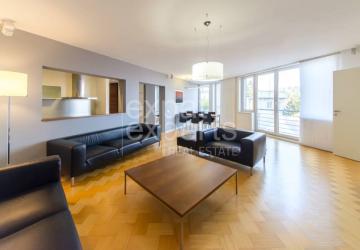 Reality Priestranný 3i byt 107 m2, s lodžiou a parkovaním pod hradom