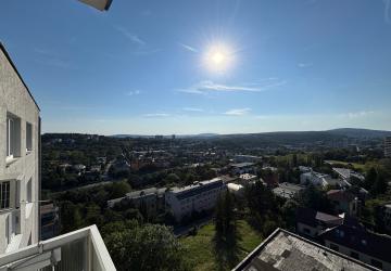 Reality 2i byt 57m2, GARÁŽ, Jelšová ul., BA III, lokalita Kramáre, unikátny výhľad, KLÍMA, na skok do centra