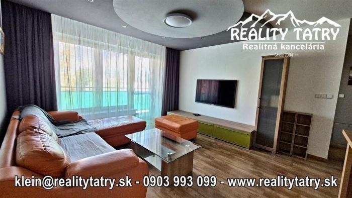 Reality Slnečný 3 izbový byt s terasou a garážou v Poprade bytový dom JAVOR - TOP STAV a LOKALITA !!!
