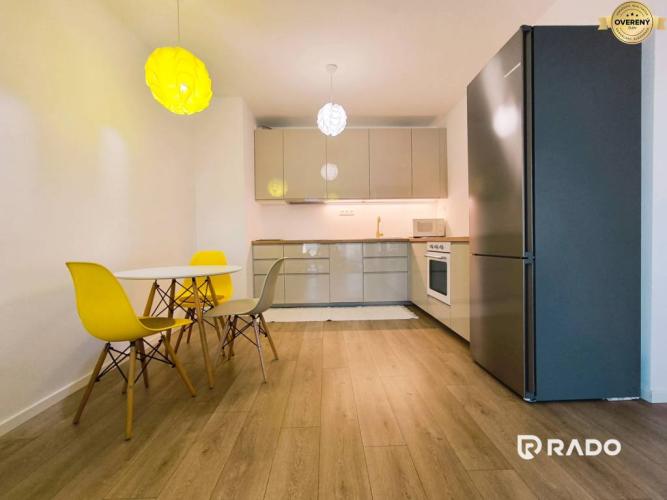 Reality RentHub | Moderný 2 izbový byt s parkovaním | Slnečnice