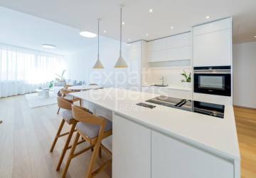 Reality Nádherný, exkluzívny 3i byt 90m2, A/C, s lodžiou a parkovaním,SKY PARK