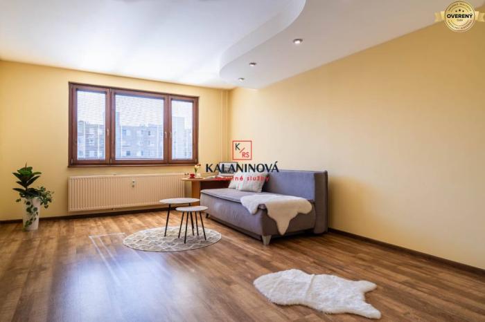 Reality REZERVOVANÝ: priestranný 4-i byt s loggiou, Košice-Ťahanovce,Varšavská