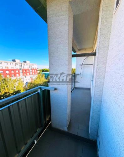 Reality 2-izb. byt Mesačná ul. – Ružinov/ prerobený na 3-izb. byt /