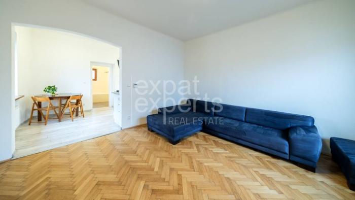 Reality REZERVOVANÉ Svetlý 3i byt 91 m2 v rodinnom dome, s garážou a záhradou