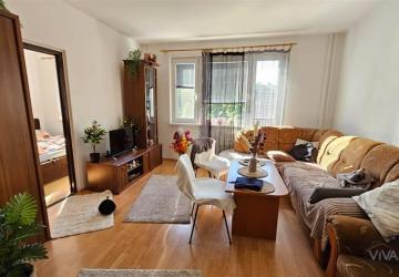 Reality VIVAREAL* REZERVOVANÉ! VYHĽADÁVANÁ LOKALITA!  2 izb. byt, výmera 54 m2, uzatvorený balkón, Na