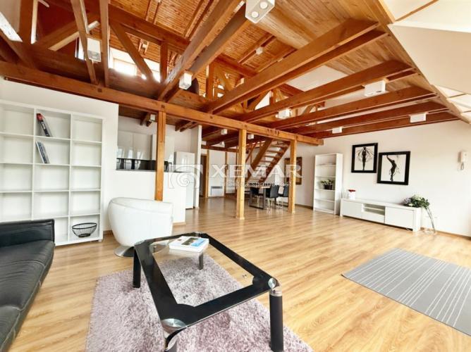 Reality Na prenájom 2i mezonet (galéria) na Námestí v BB