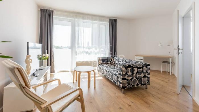 Reality Skvelý 2i byt 47m2, A/C, s lodžiou, pivnicou a parkovaním NUPPU