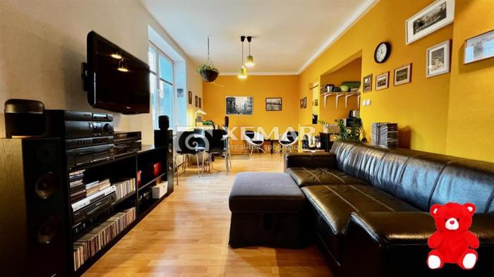 Reality Predaj: 3-izbový tehlový byt v Banskej Bystrici, ul. Trieda SNP