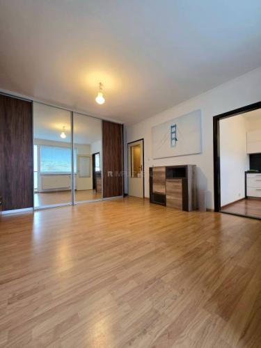 Reality REZERVOVANÉ - 1izbový, OV, Aténska, 39m2 + LO, Ťahanovce