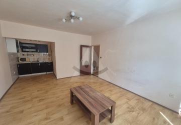 Reality 2-izbový byt byt, Komárno, Sídlisko IV, Vnútorná okružná (časť Sídlisko IV)