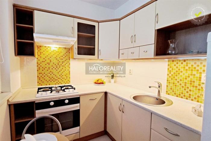 Reality Predaj, jednoizbový byt Bratislava Karlova Ves, Púpavová