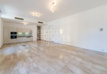 Reality Nadštandardný 2i byt 85m2, nezariadený s parkovaním, HLBOKÁ