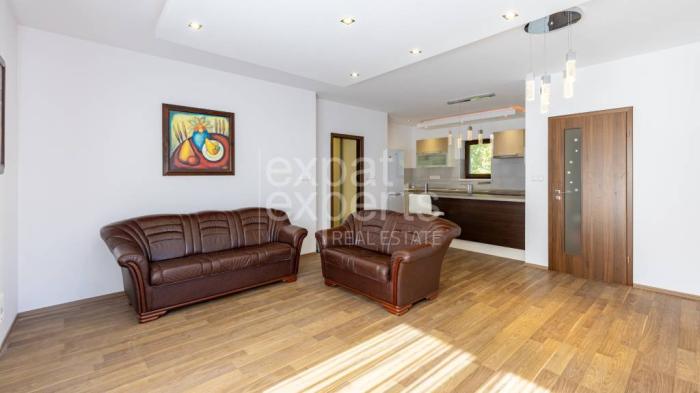 Reality Zaujímavý 2i byt 60m2, v rodinnom dome s krásnou terasou a parkovaním