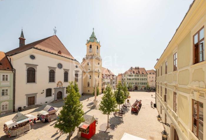 Reality PREDANÉ 2 - izb byt - štúdio, 64 m2,priame centrum