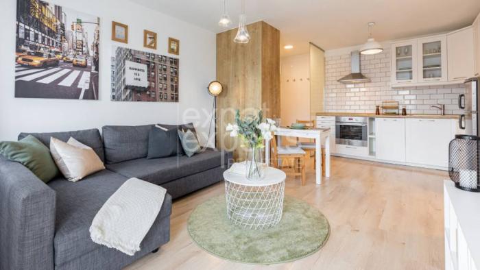 Reality PREDANÉ Útulný 2izb. byt, 38,61m2 s balkónom 2,48m2, parking,