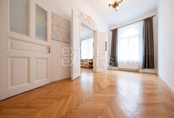 Reality Unikátny 4i byt 120m2, štukatúra, parkety a vysoké stropy, Palisády