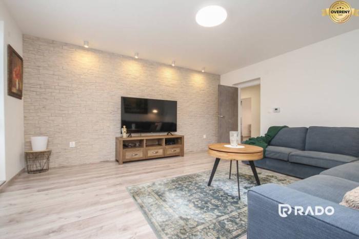 Reality RADO | 3i byt s výhľadom na hrad, 95m2, Staničná - Trenčín